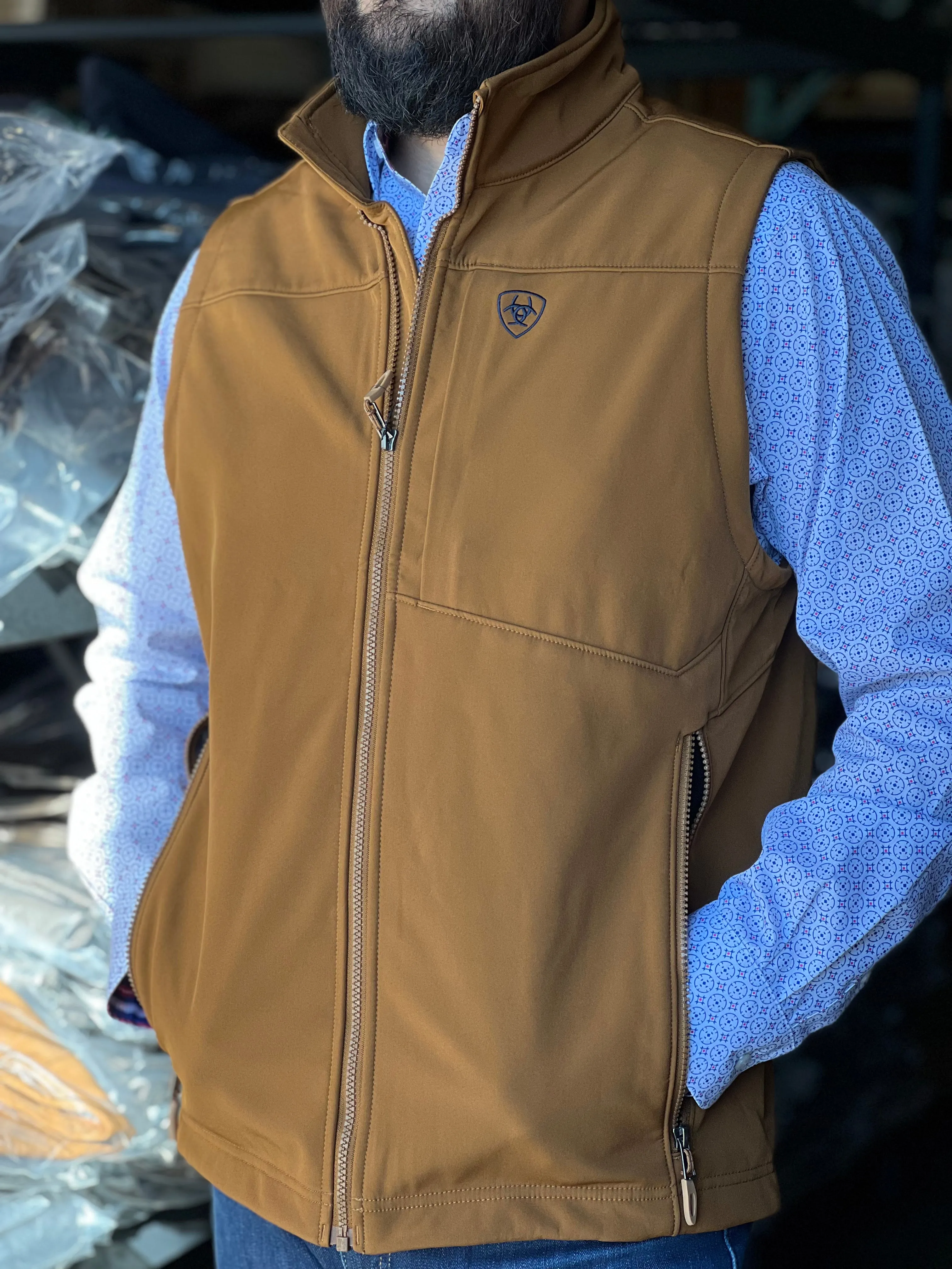 Ariat Men's Logo 2.0 Chestnut Soft-shell Vest