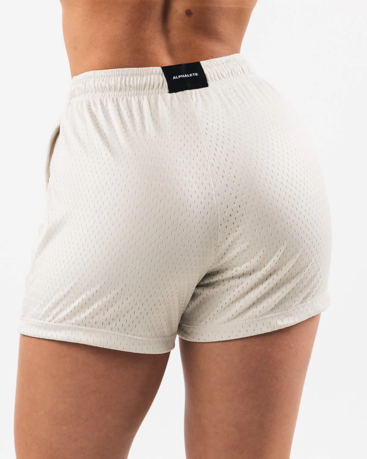 Signature Mesh Short 4" - Sea Shell