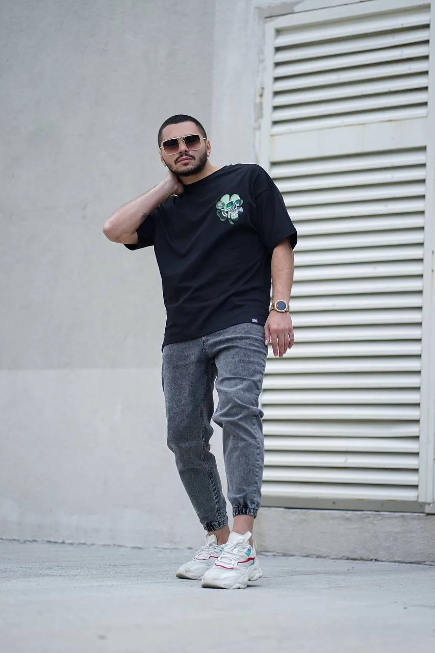 Sneakerjeans Black Skull Oversize T-Shirt ES83